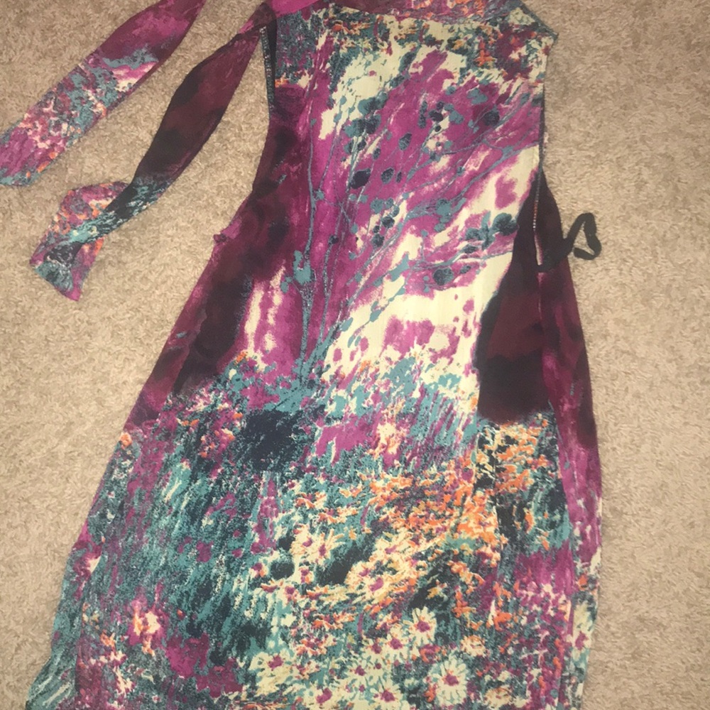 Colorful tank with tie neck